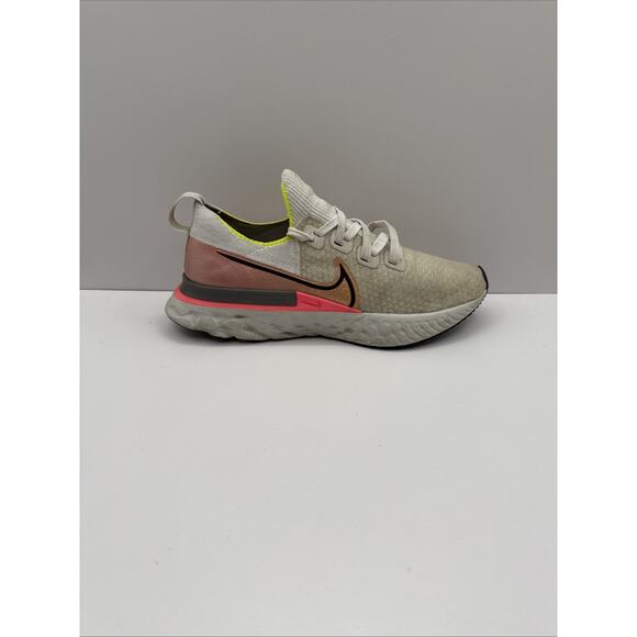 Size 8.5W - Nike React‎ Infinity Run Pink Blast Running Jogging Shoe CD4372-004 - Picture 1 of 8